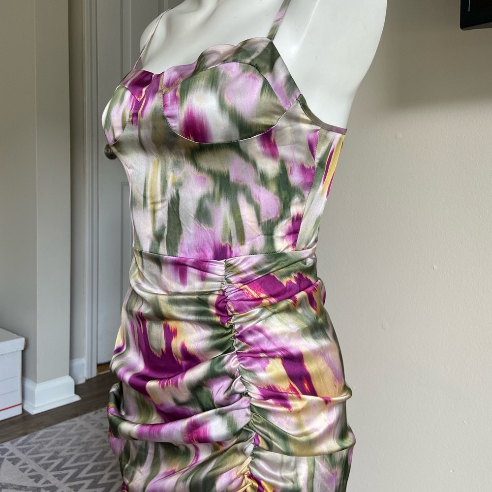 Illusion Ruched Midi Dress - Picture 2 of 8
